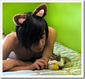 Boys_and_their_pets (19)